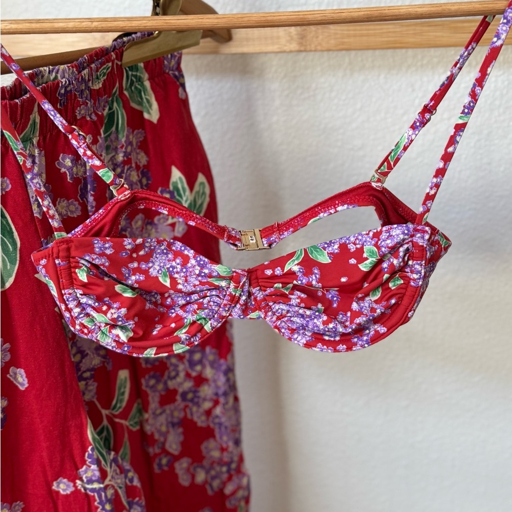 Rhythm Red Floral Patterned Set - image 3